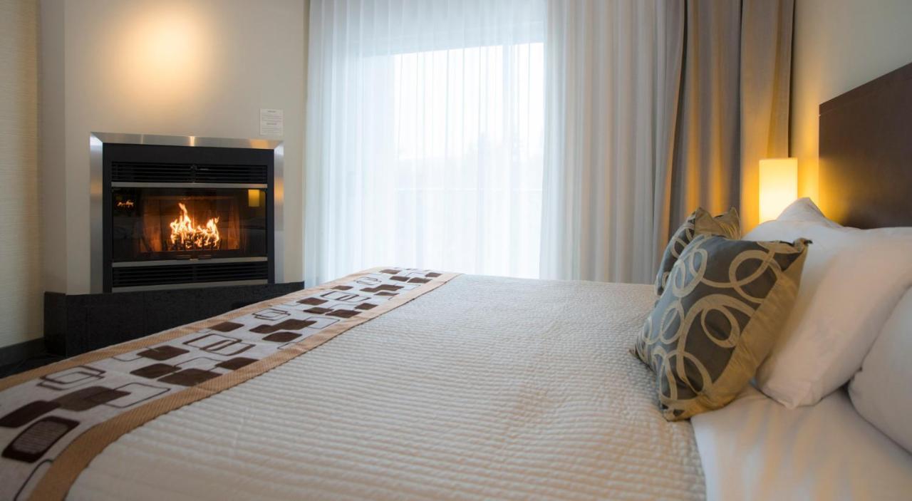 Excelsior Hôtel Spa Sainte-Adèle Esterno foto