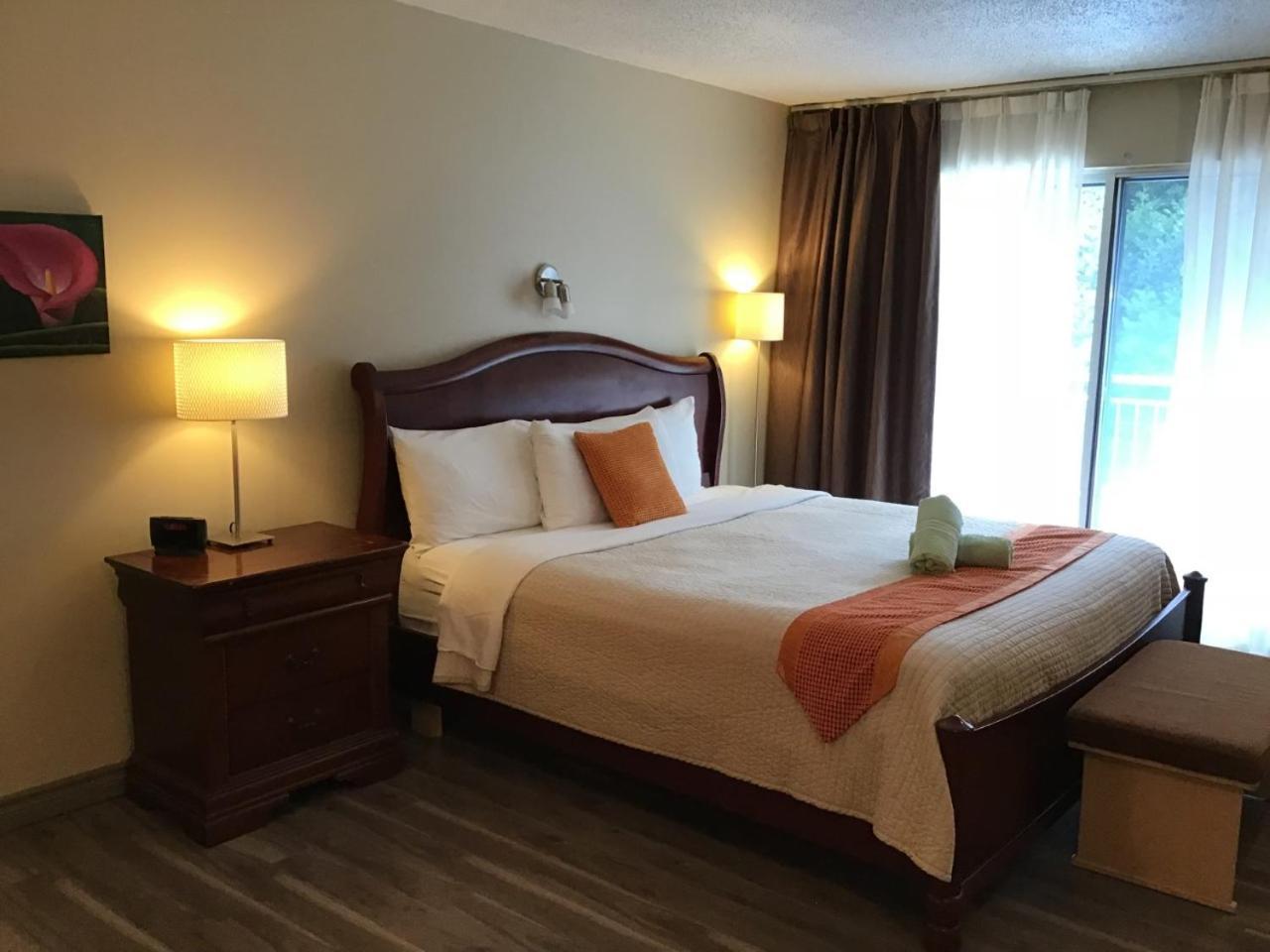 Excelsior Hôtel Spa Sainte-Adèle Esterno foto