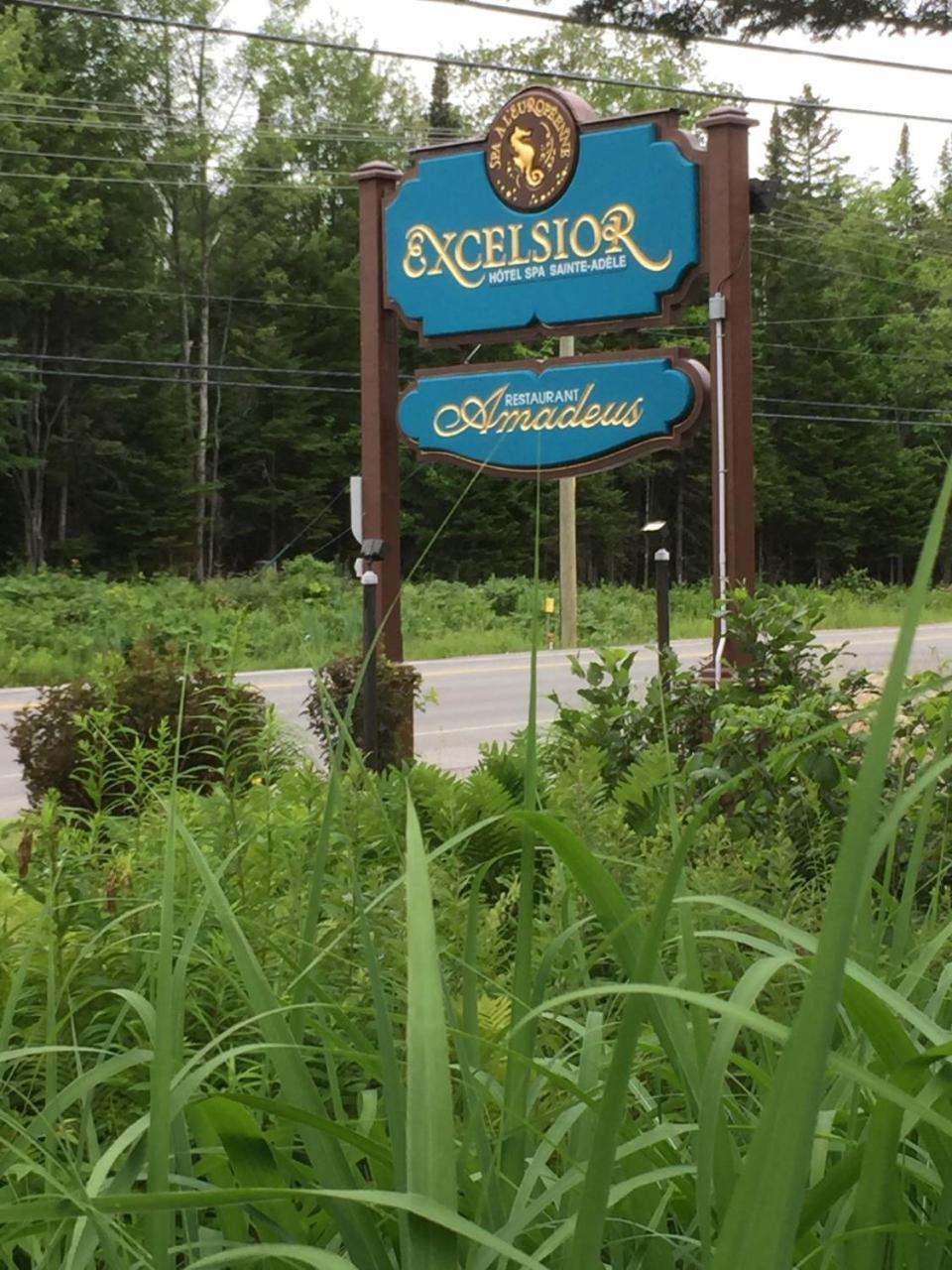Excelsior Hôtel Spa Sainte-Adèle Esterno foto